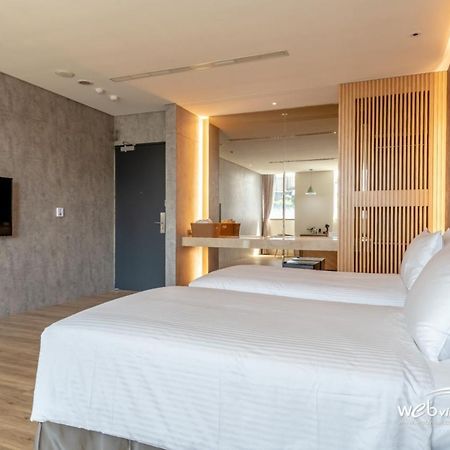 玩行旅台北館 Hotel Taipei Eksteriør billede