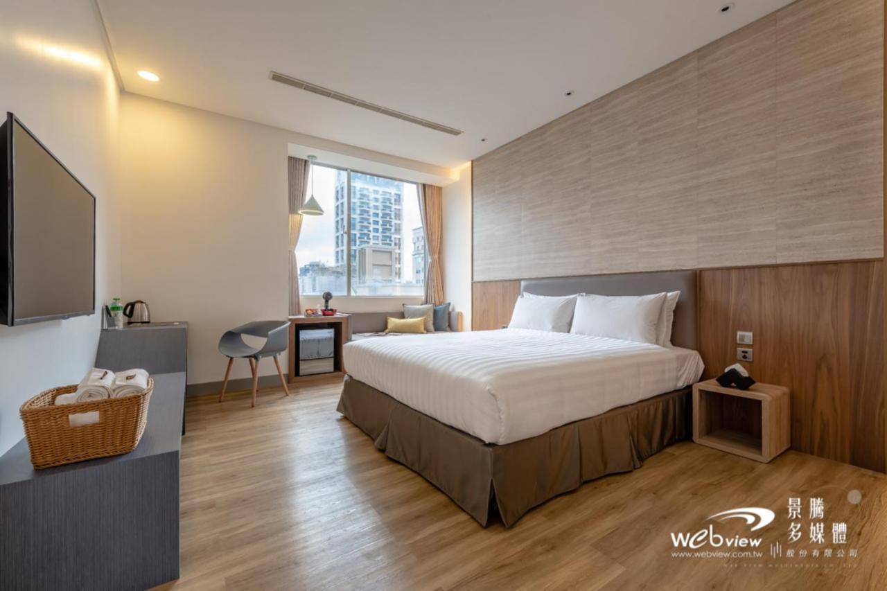 玩行旅台北館 Hotel Taipei Eksteriør billede