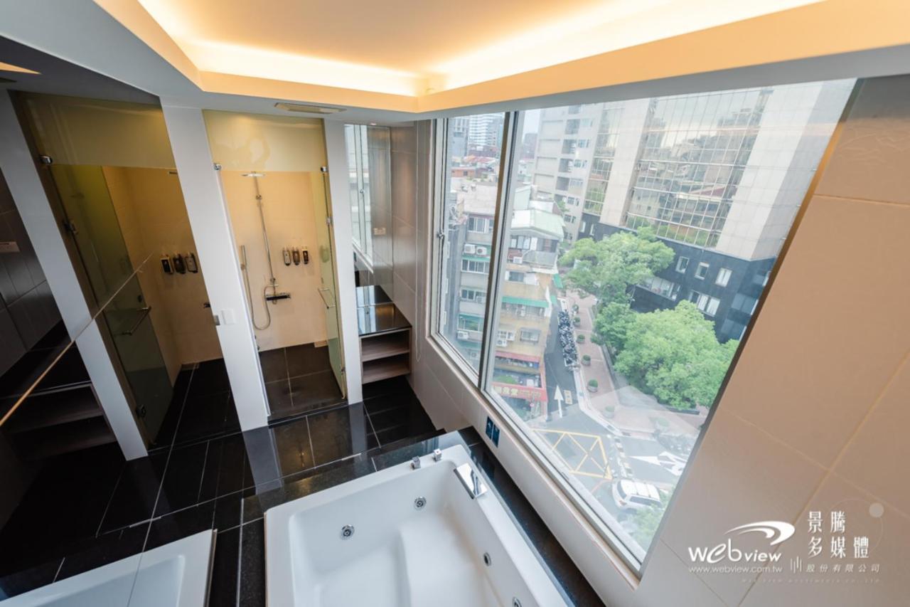 玩行旅台北館 Hotel Taipei Eksteriør billede