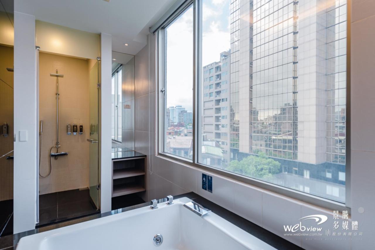 玩行旅台北館 Hotel Taipei Eksteriør billede