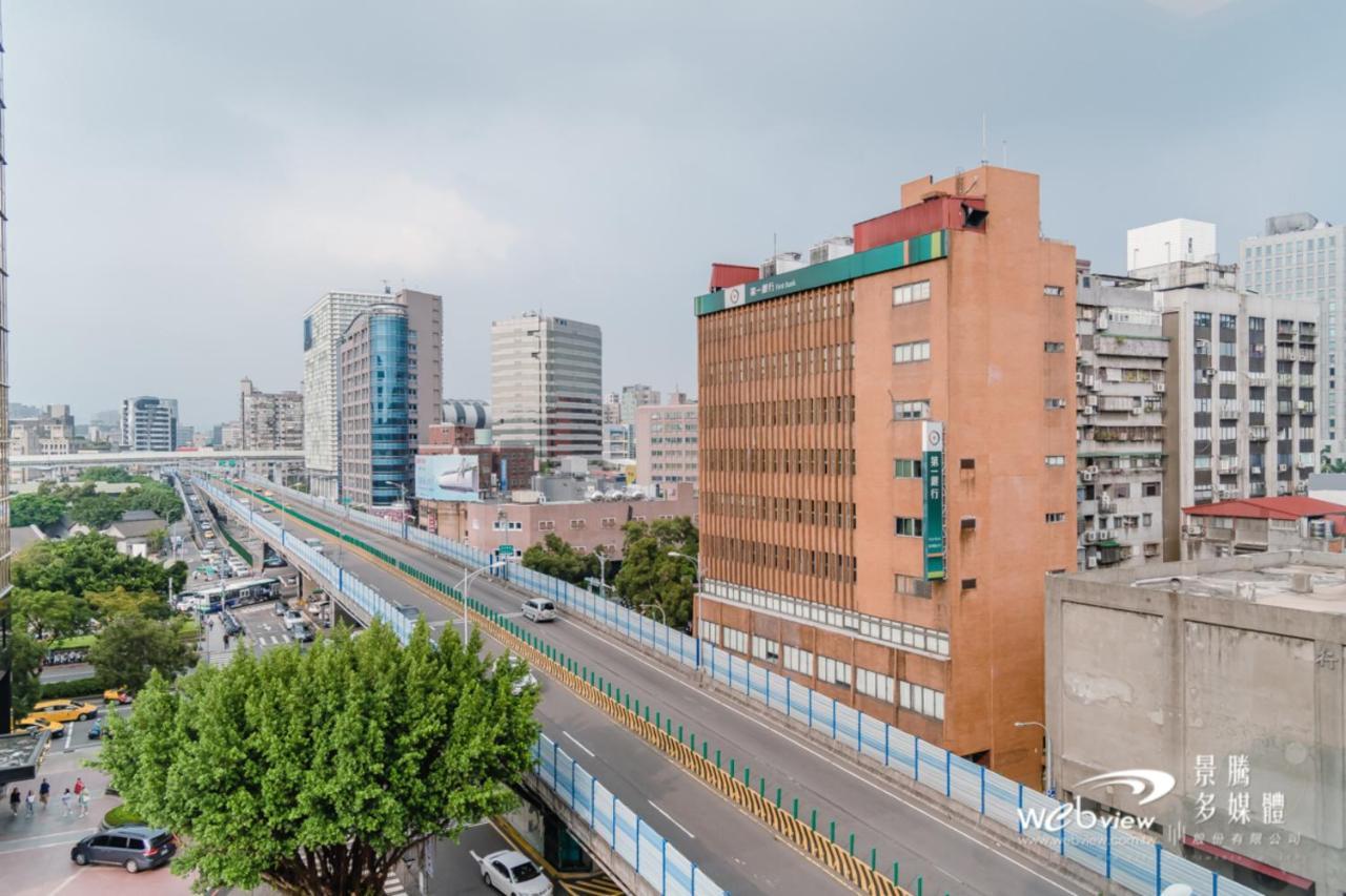 玩行旅台北館 Hotel Taipei Eksteriør billede